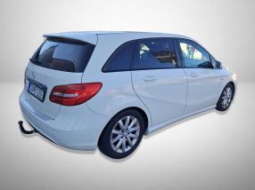 Mercedes-Benz B - 2011