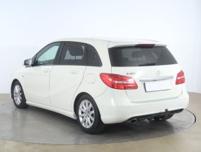 Mercedes-Benz B - 2011