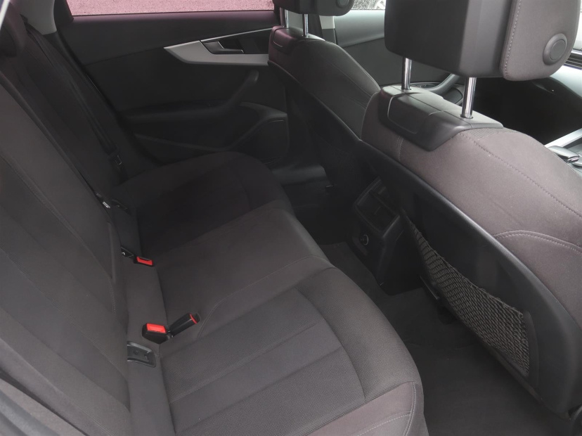 Audi A4, 2017