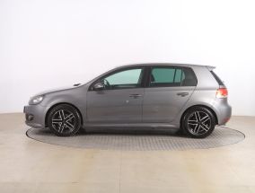 Volkswagen Golf - 2012