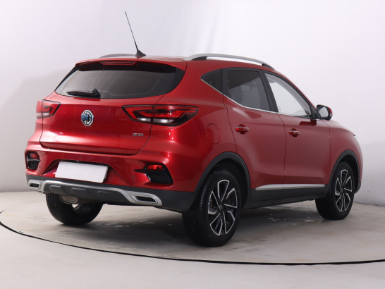 MG ZS SUV