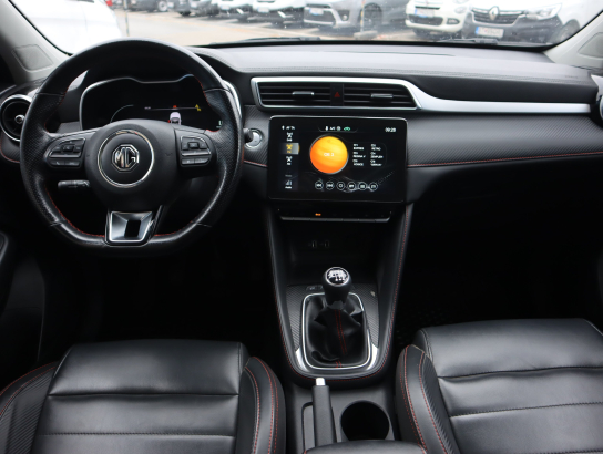 MG ZS SUV