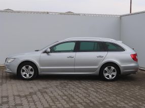 Škoda Superb - 2013