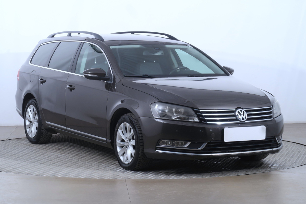 Volkswagen Passat, 2014
