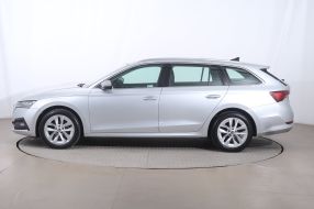 Škoda Octavia - 2022