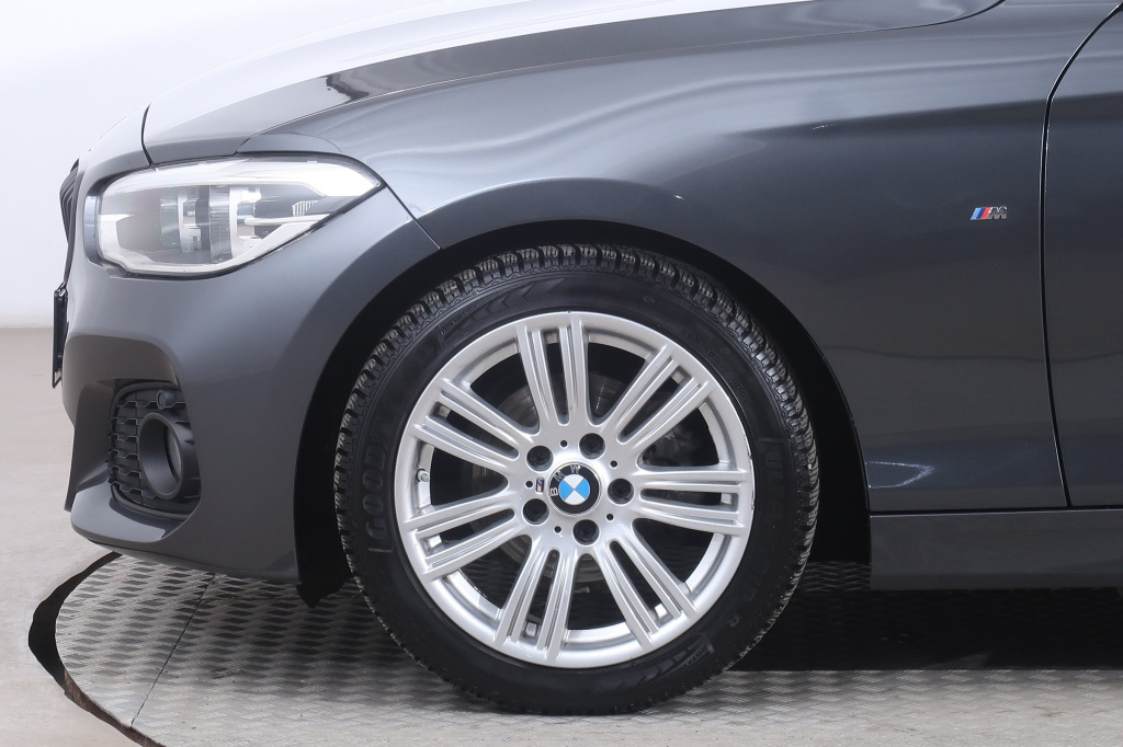 BMW 1