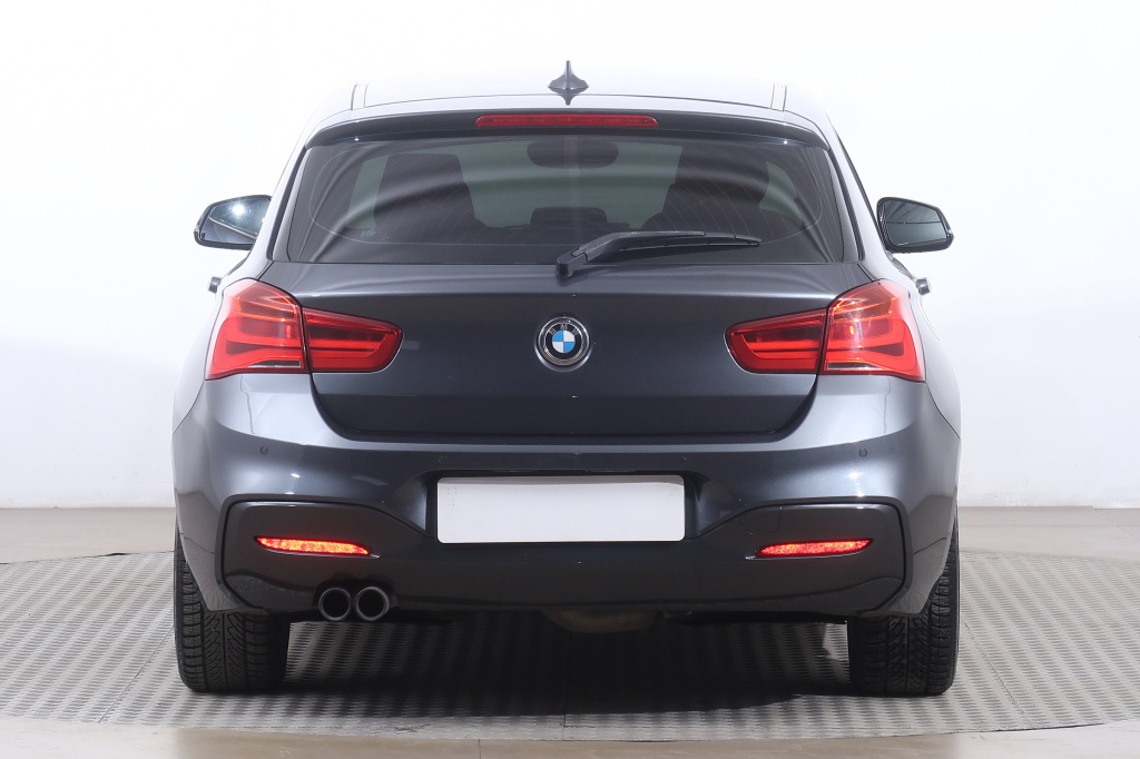 BMW 1