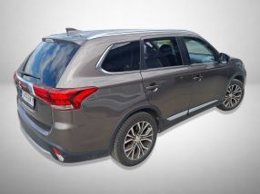Mitsubishi Outlander - 2017