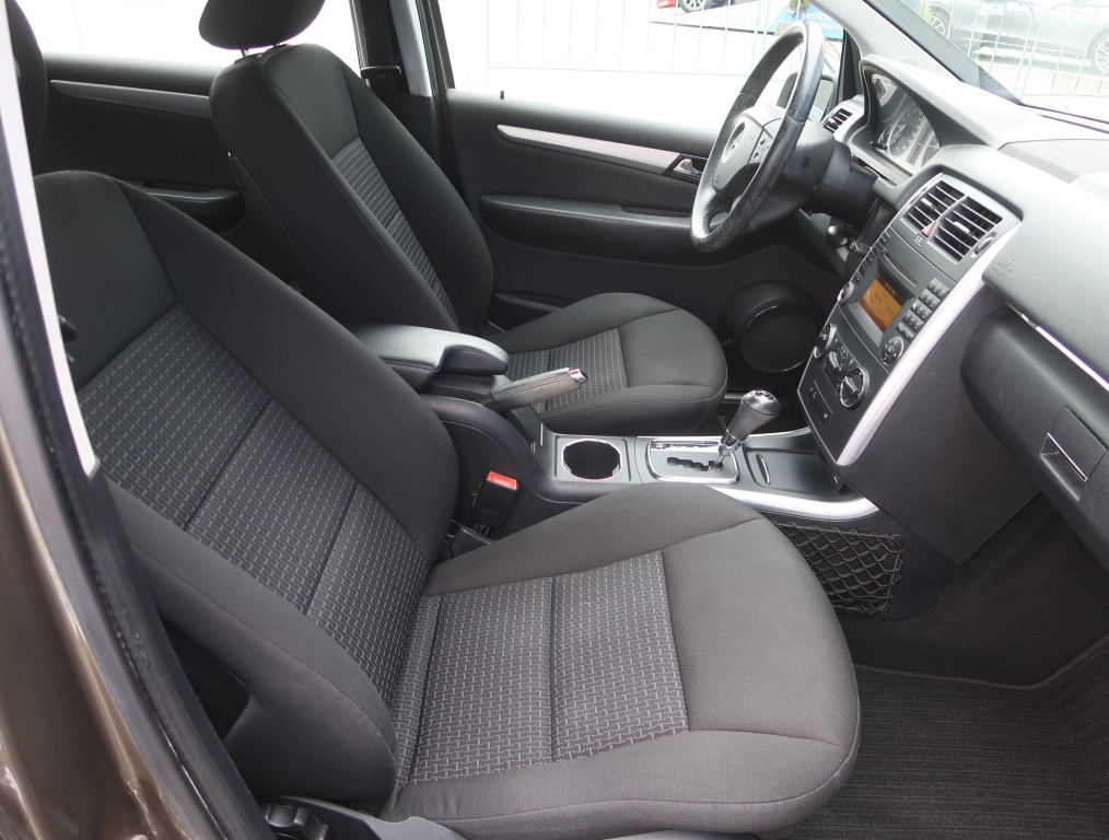 Mercedes-Benz B