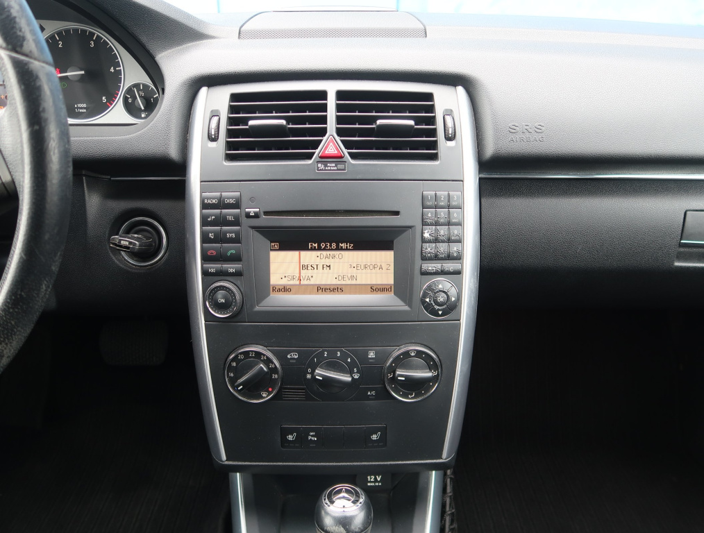 Mercedes-Benz B