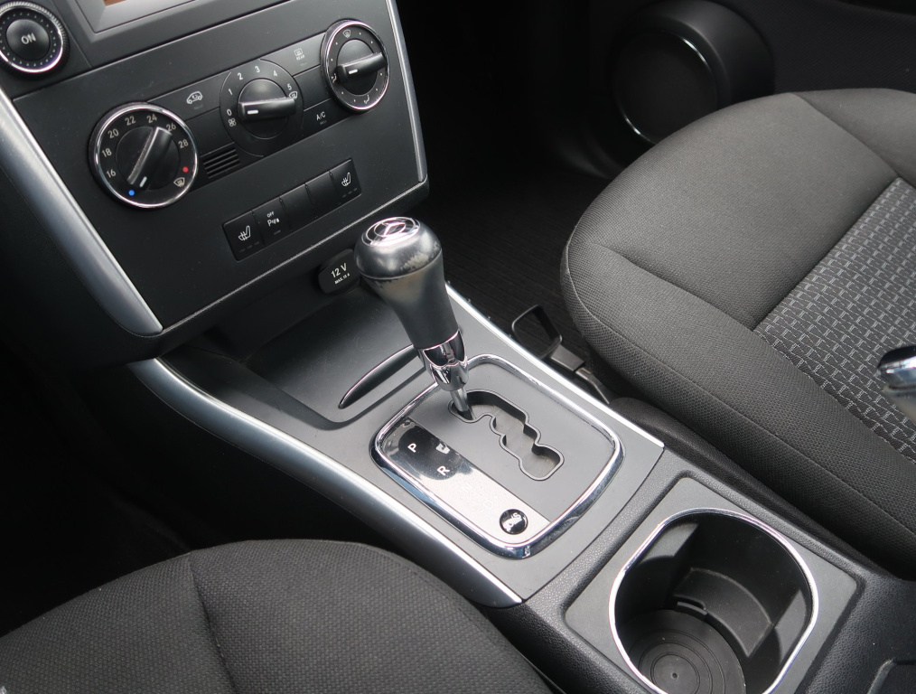 Mercedes-Benz B