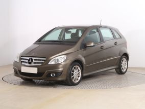Mercedes-Benz B - 2011