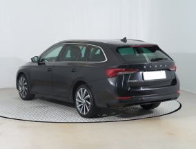 Škoda Octavia - 2021
