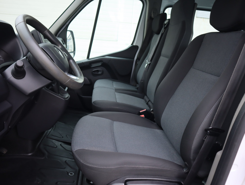 Renault Master, 2022