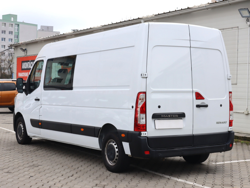 Renault Master, 2022