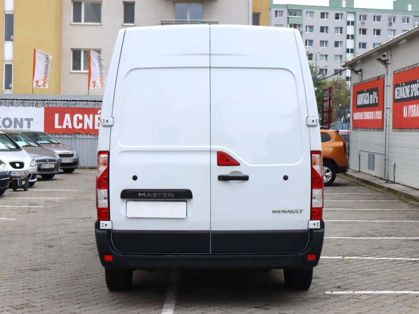 Renault Master, 2022