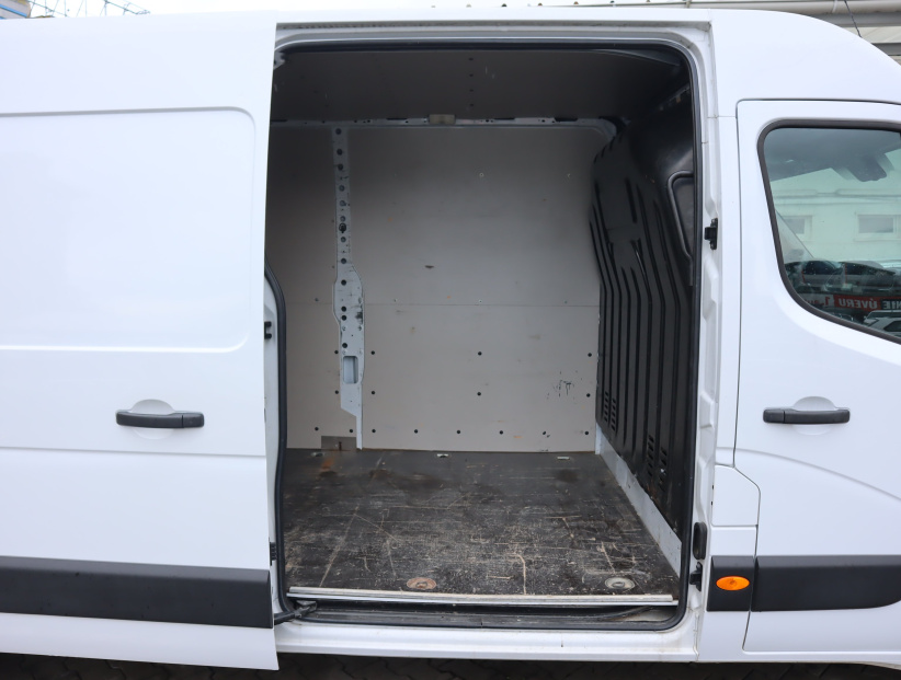 Renault Master, 2022