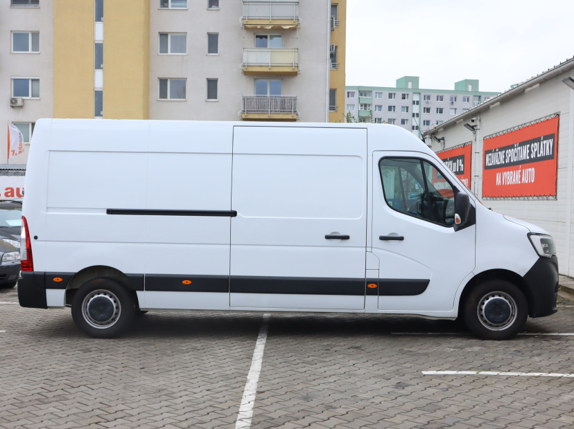 Renault Master, 2022