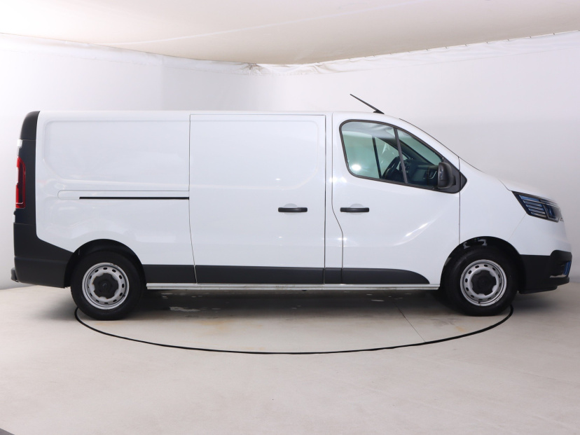 Renault Trafic, 2023
