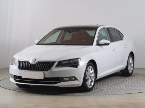 Škoda Superb - 2015