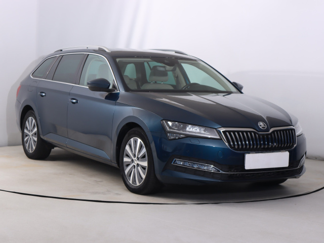 Škoda Superb 2021
