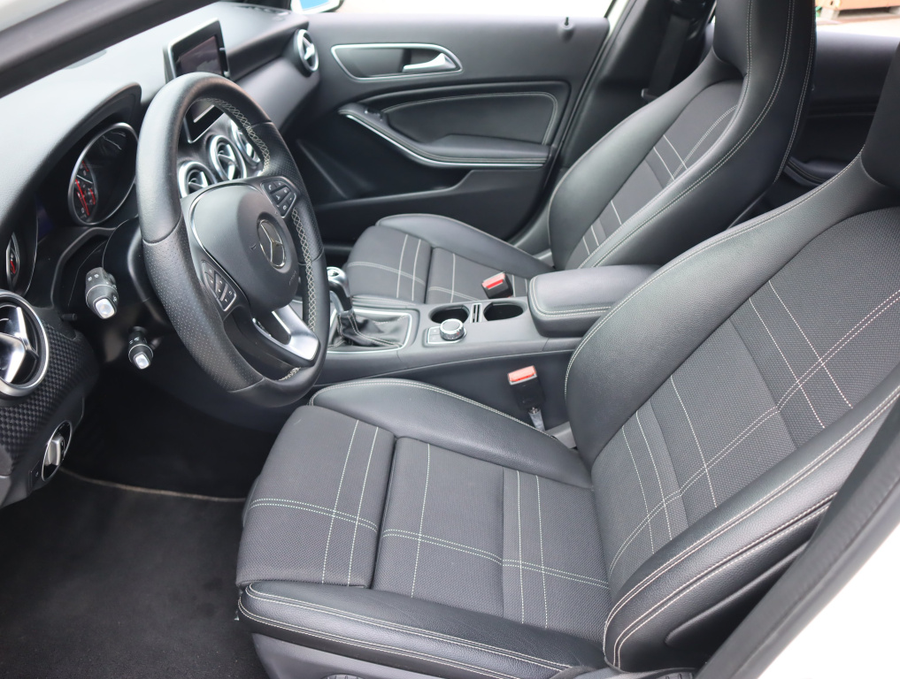 Mercedes-Benz A