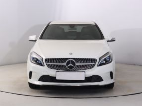 Mercedes-Benz A - 2016