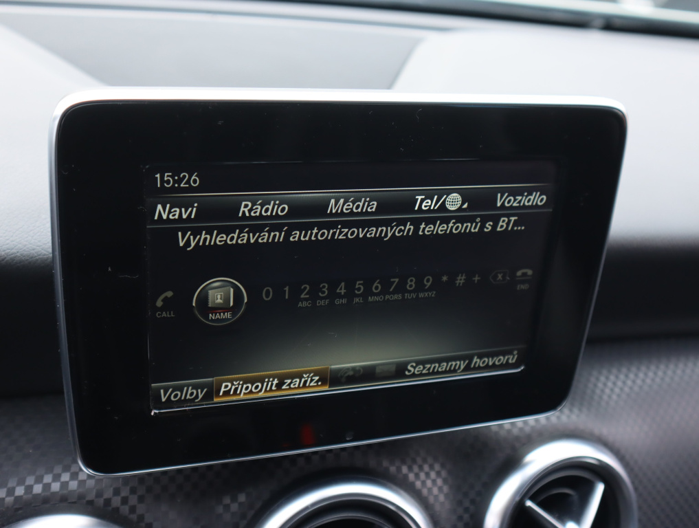 Mercedes-Benz A