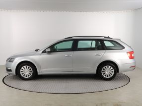 Škoda Octavia - 2020