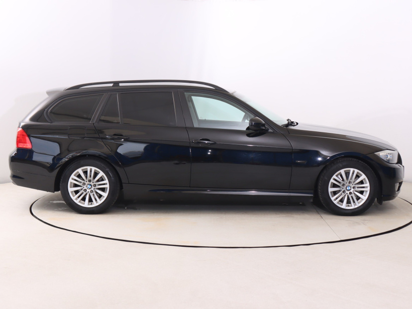 BMW 3, 2010