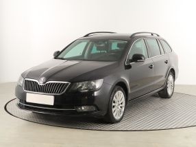Škoda Superb - 2013