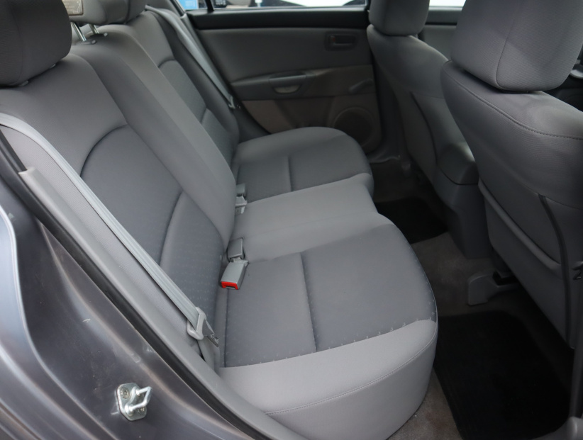 Mazda 3, 2006