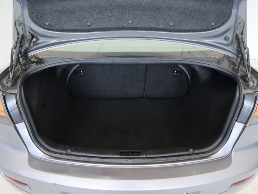 Mazda 3, 2006
