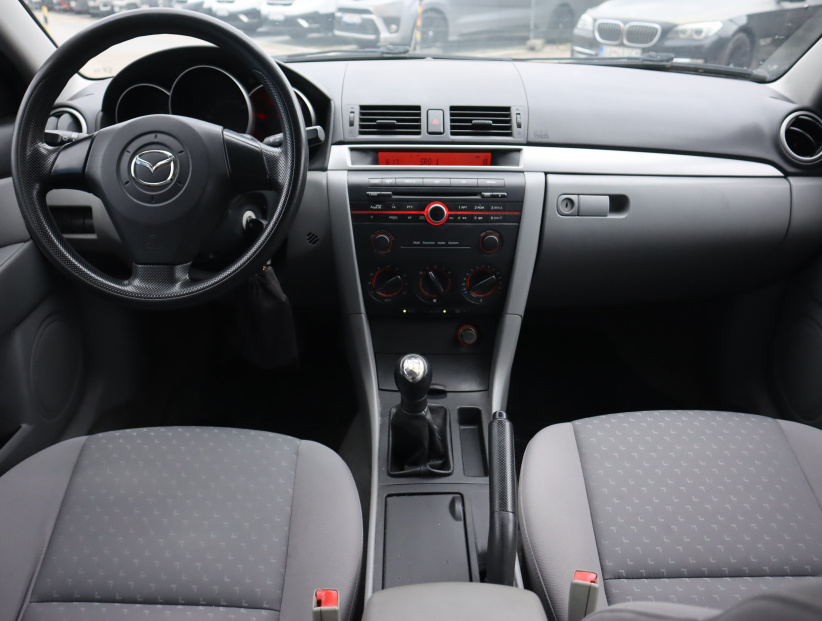 Mazda 3, 2006