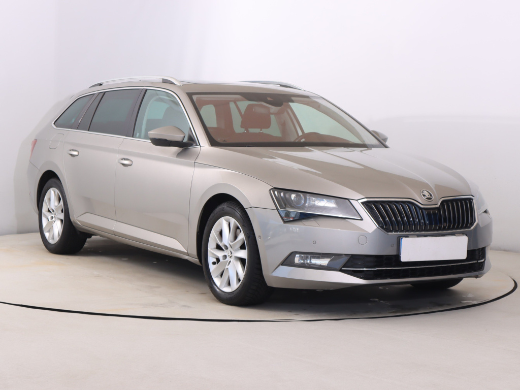 Škoda Superb, 2017