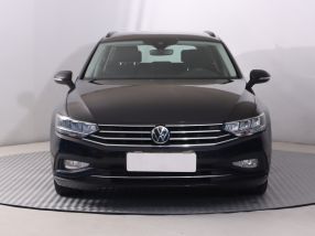 Volkswagen Passat - 2021