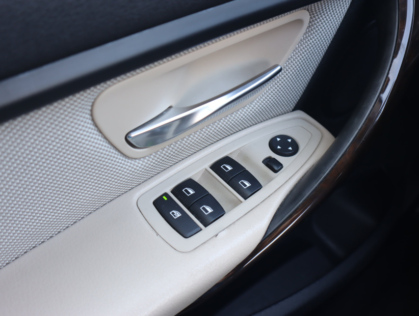BMW 3, 2015