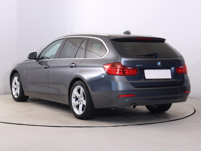 BMW 3, 2015