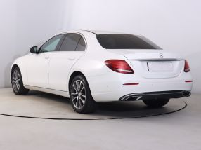 Mercedes-Benz E - 2017