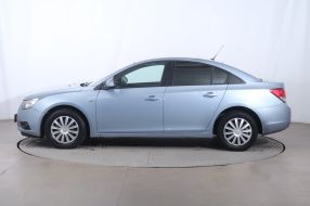 Chevrolet Cruze - 2011
