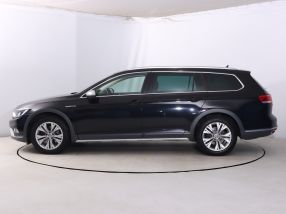 Volkswagen Passat - 2016