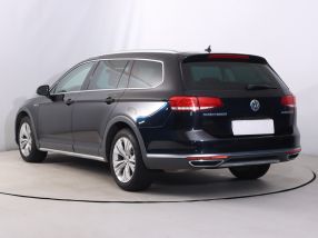 Volkswagen Passat - 2016