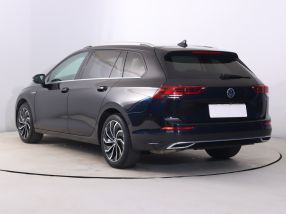 Volkswagen Golf - 2022