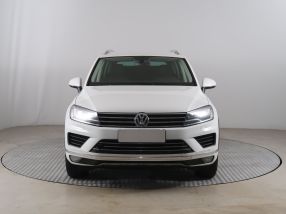 Volkswagen Touareg - 2015