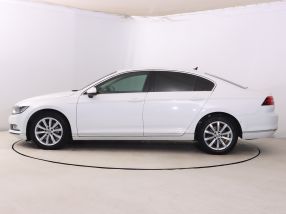 Volkswagen Passat - 2017