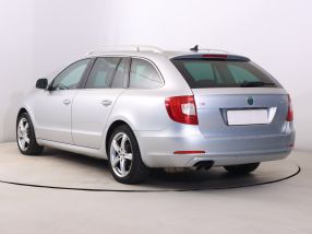Skoda Superb - 2010
