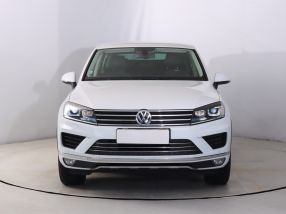Volkswagen Touareg - 2015