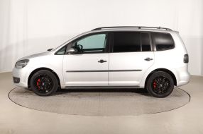 Volkswagen Touran - 2012