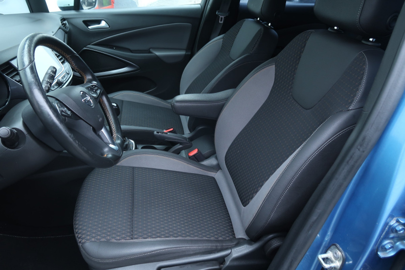 Opel Crossland, 2017