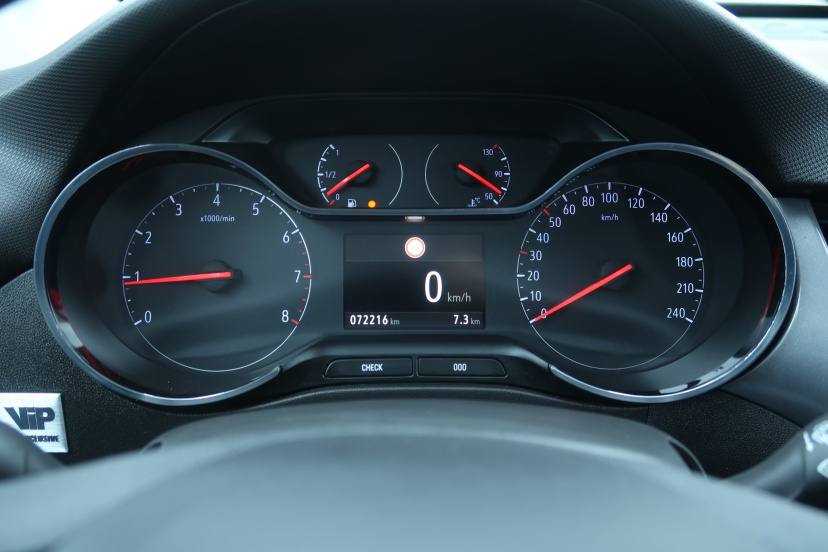 Opel Crossland, 2017